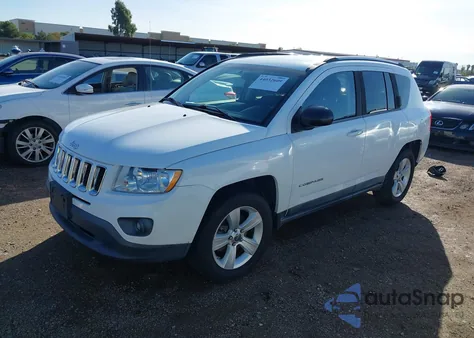 2011 Jeep Compass z USA, uszkodzony, nr VIN 1J4NT1FB8BD170477